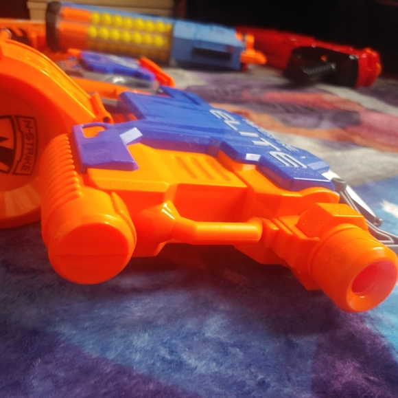 NERF Elite Hyperfire gun - Picture 7 of 13